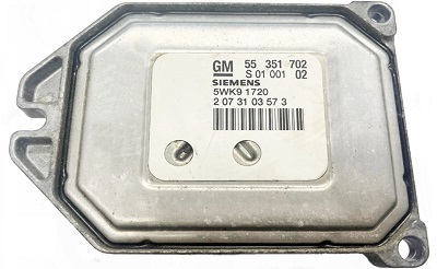 Sterownik silnika Siemens Simtec 71.5 stosowany w samochodach Opel